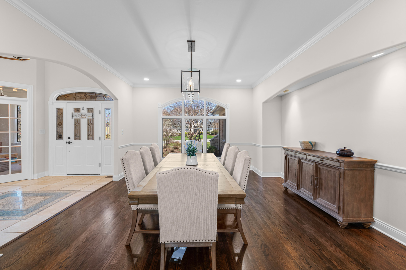 208 Sawgrass Drive Property Photo 4