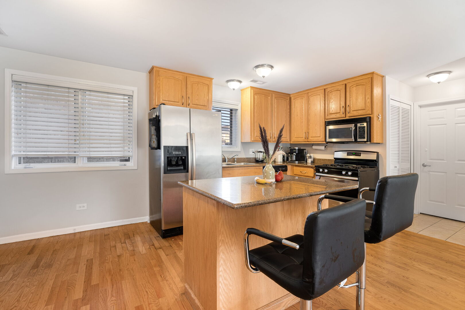 2845 N Harlem Avenue 1e Property Photo 4