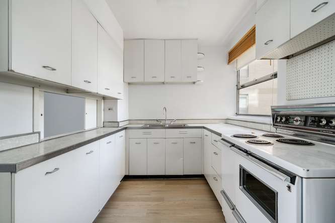 5530 S South Shore Drive 17b Property Photo 13