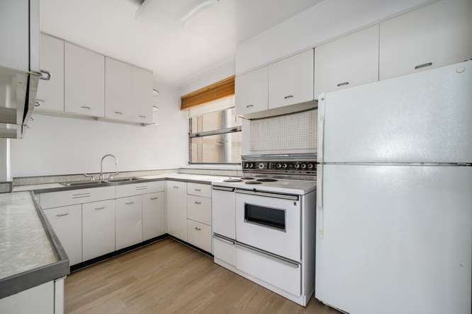 5530 S South Shore Drive 17b Property Photo 14
