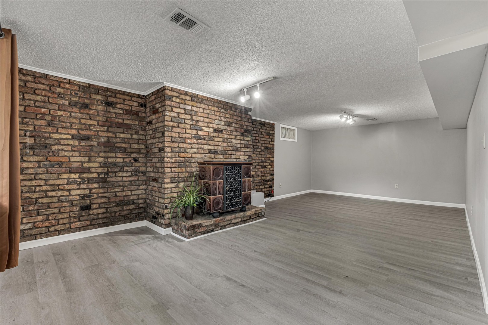 1522 25th Street Property Photo 54