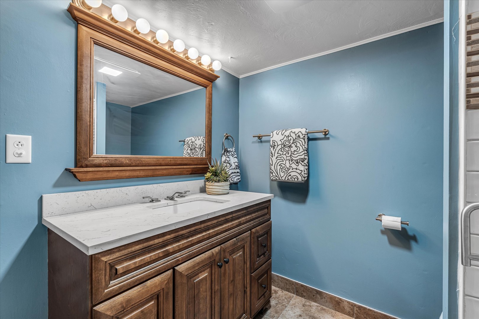 1522 25th Street Property Photo 58