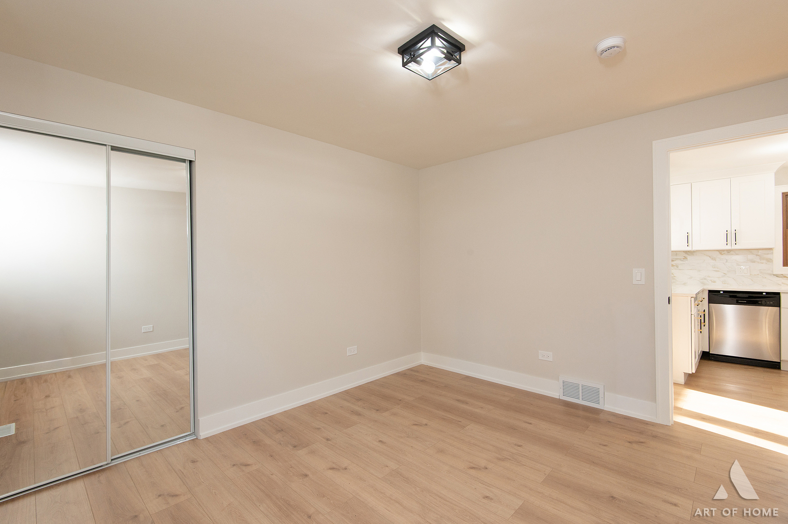 7816 Latrobe Avenue Property Photo 29