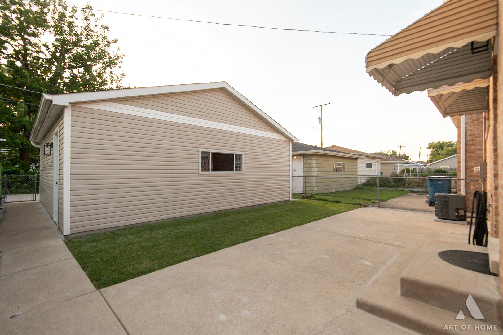 7816 Latrobe Avenue Property Photo 38