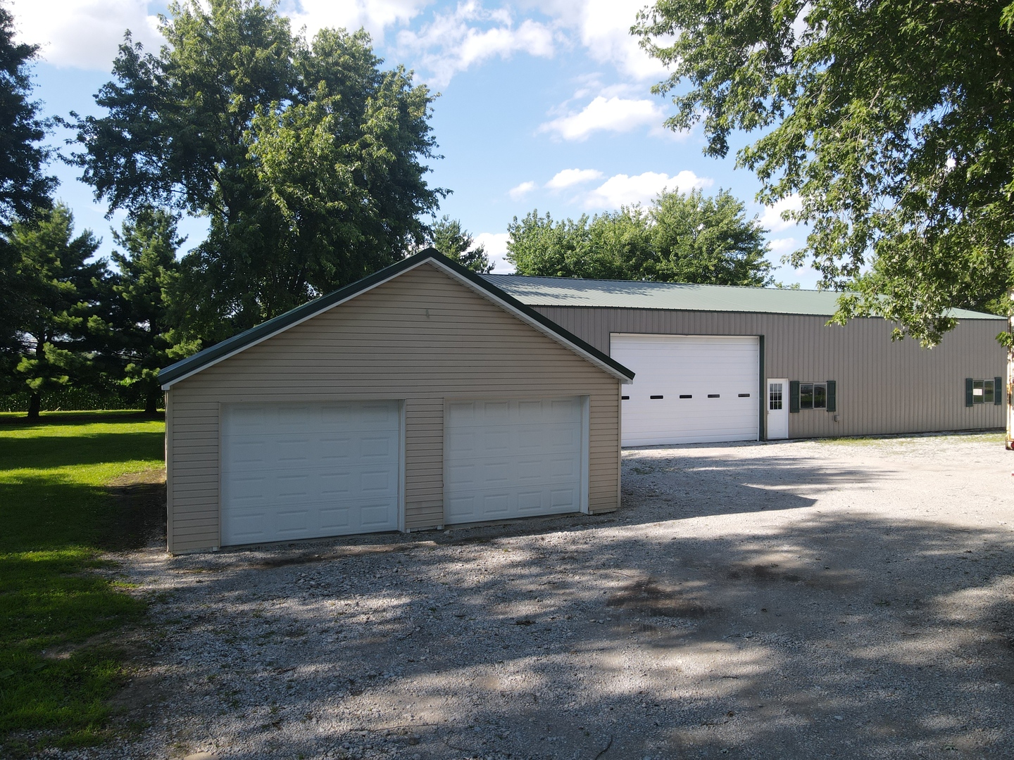 1377 N County Road 750 Road Property Photo 4