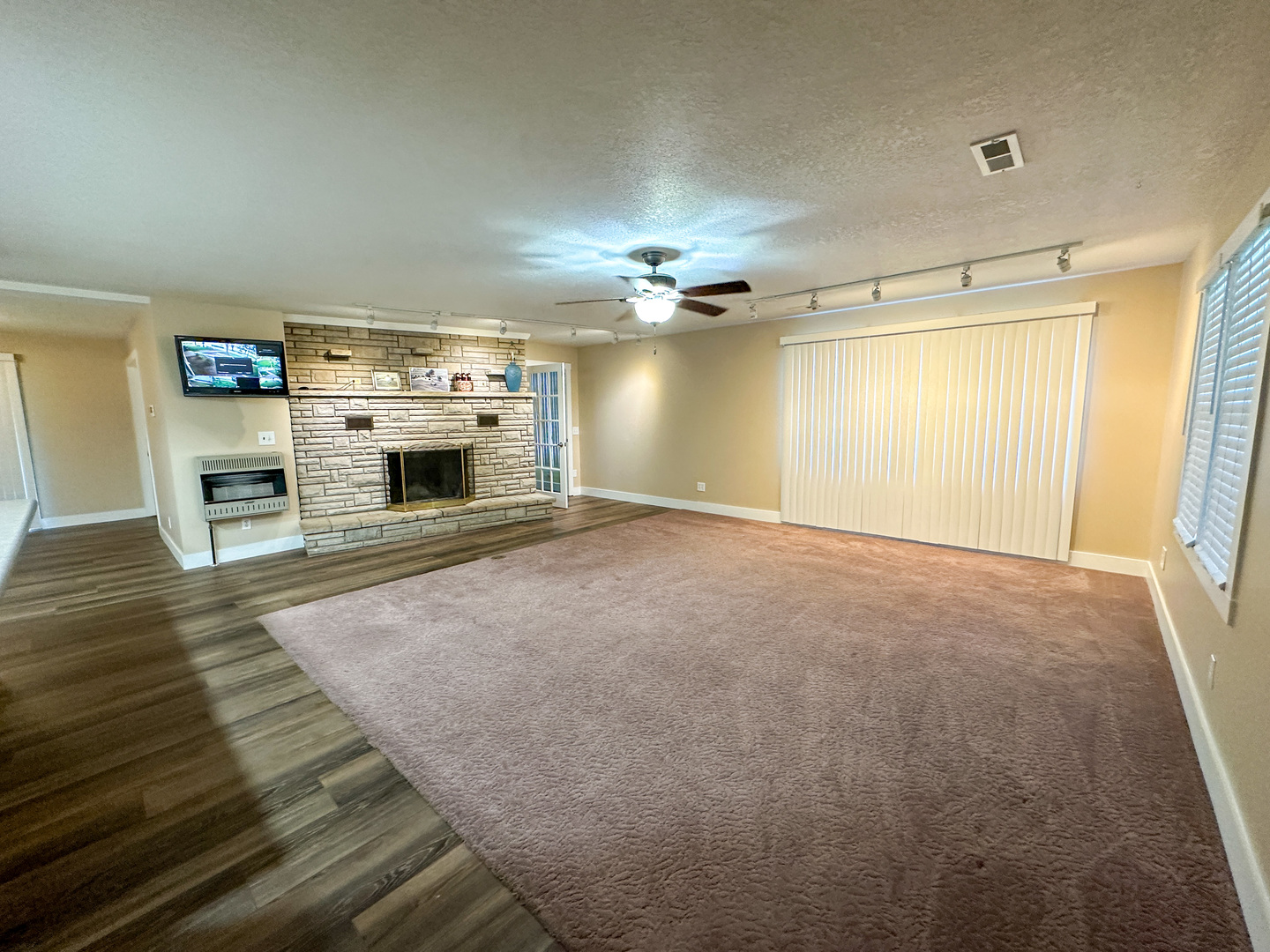 1377 N County Road 750 Road Property Photo 14