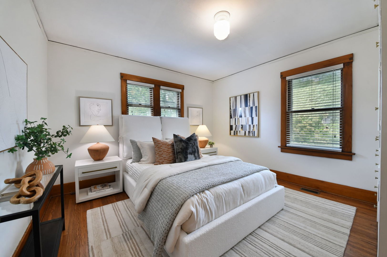 115 N Wright Street Property Photo 14