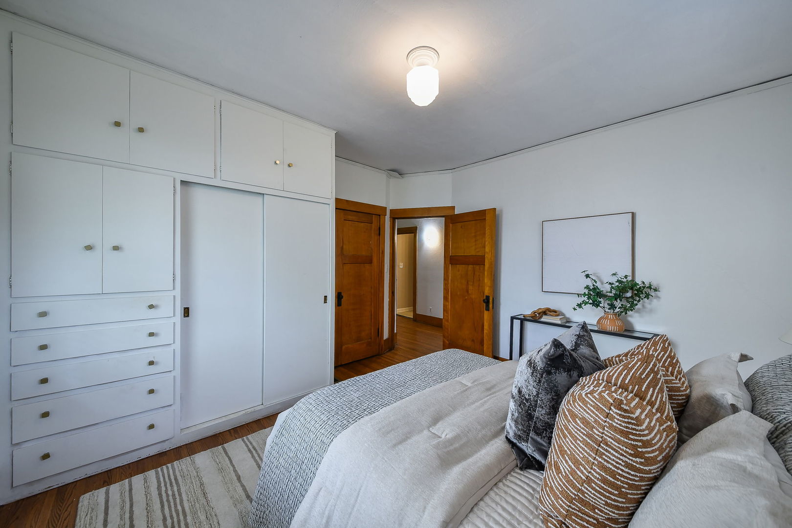 115 N Wright Street Property Photo 15