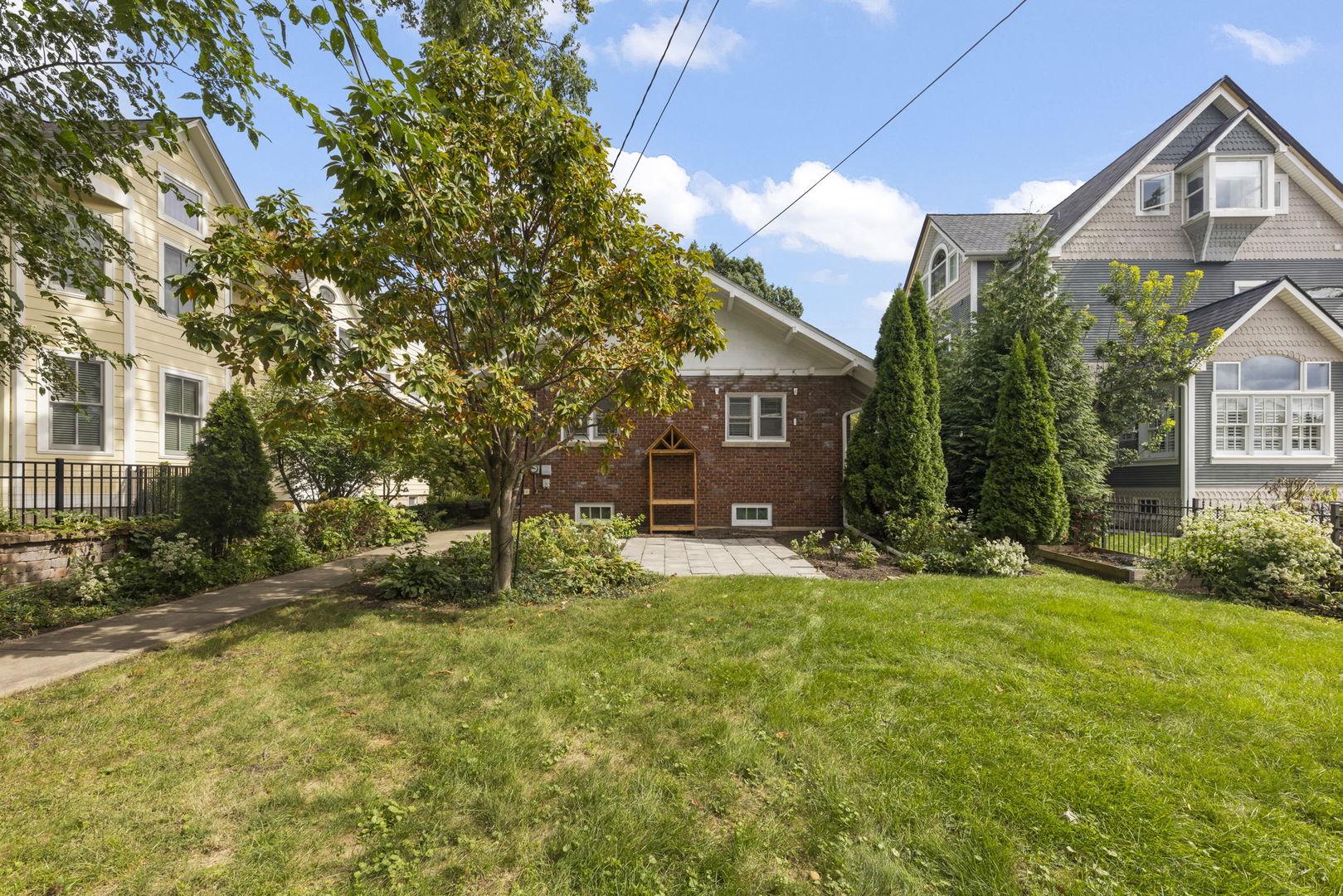 115 N Wright Street Property Photo 28