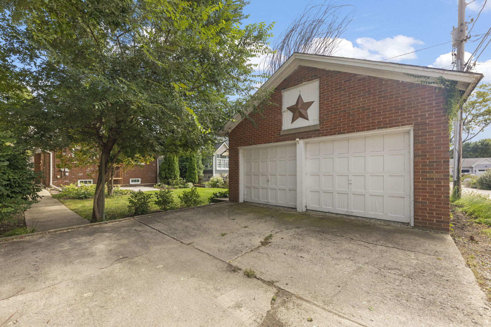 115 N Wright Street Property Photo 30