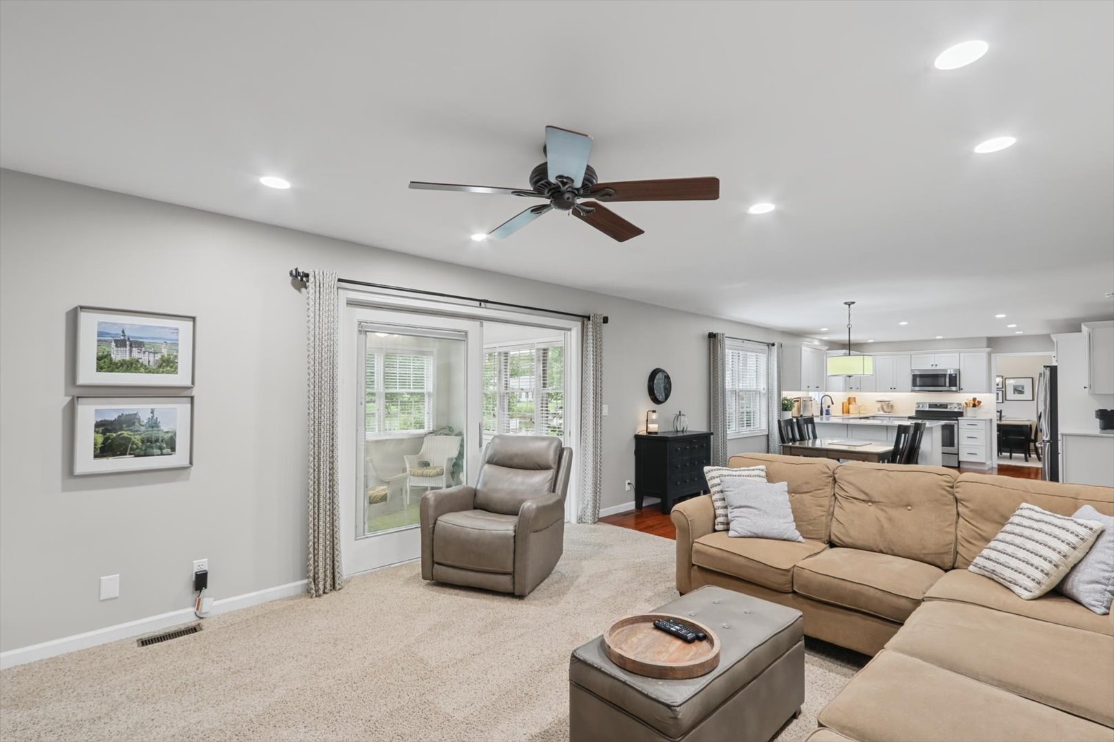 318 Gainesborough Court Property Photo 23