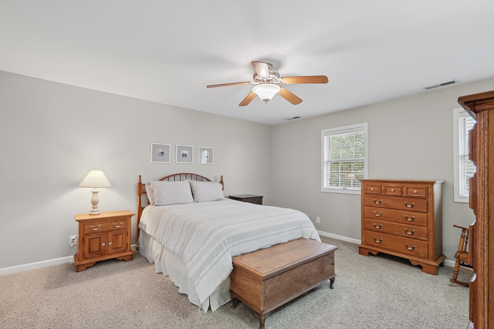 318 Gainesborough Court Property Photo 25