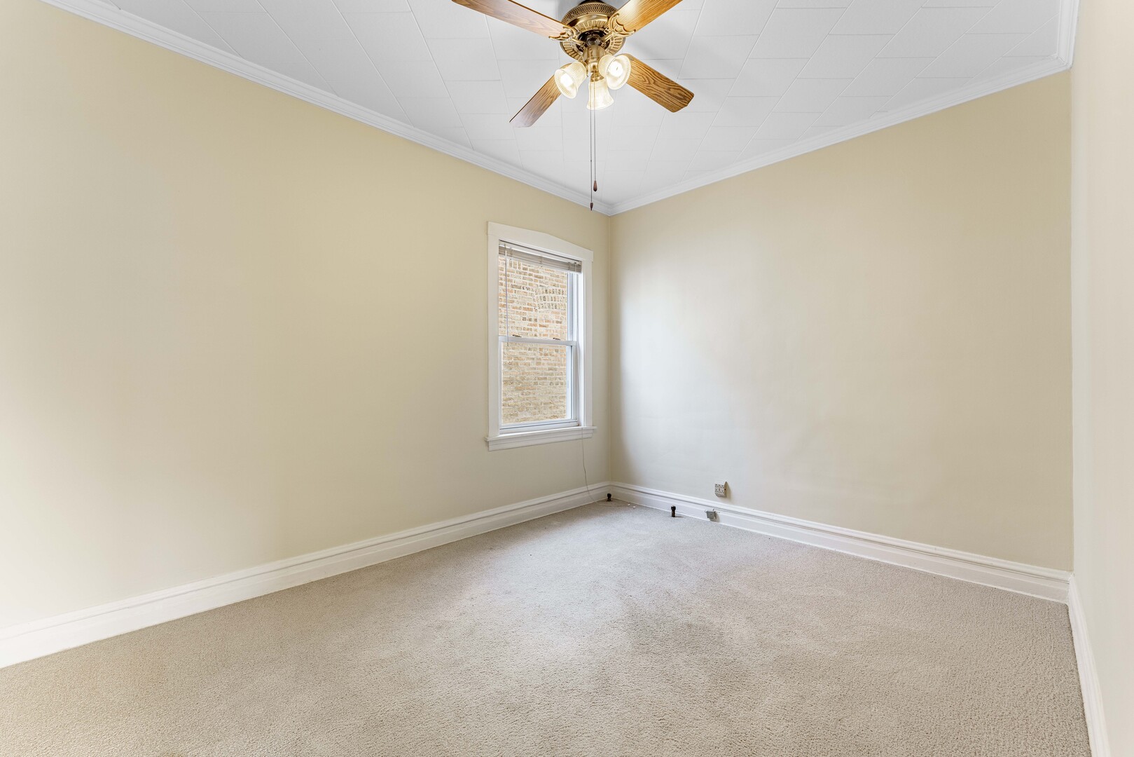 3614 N Troy Street Property Photo 6