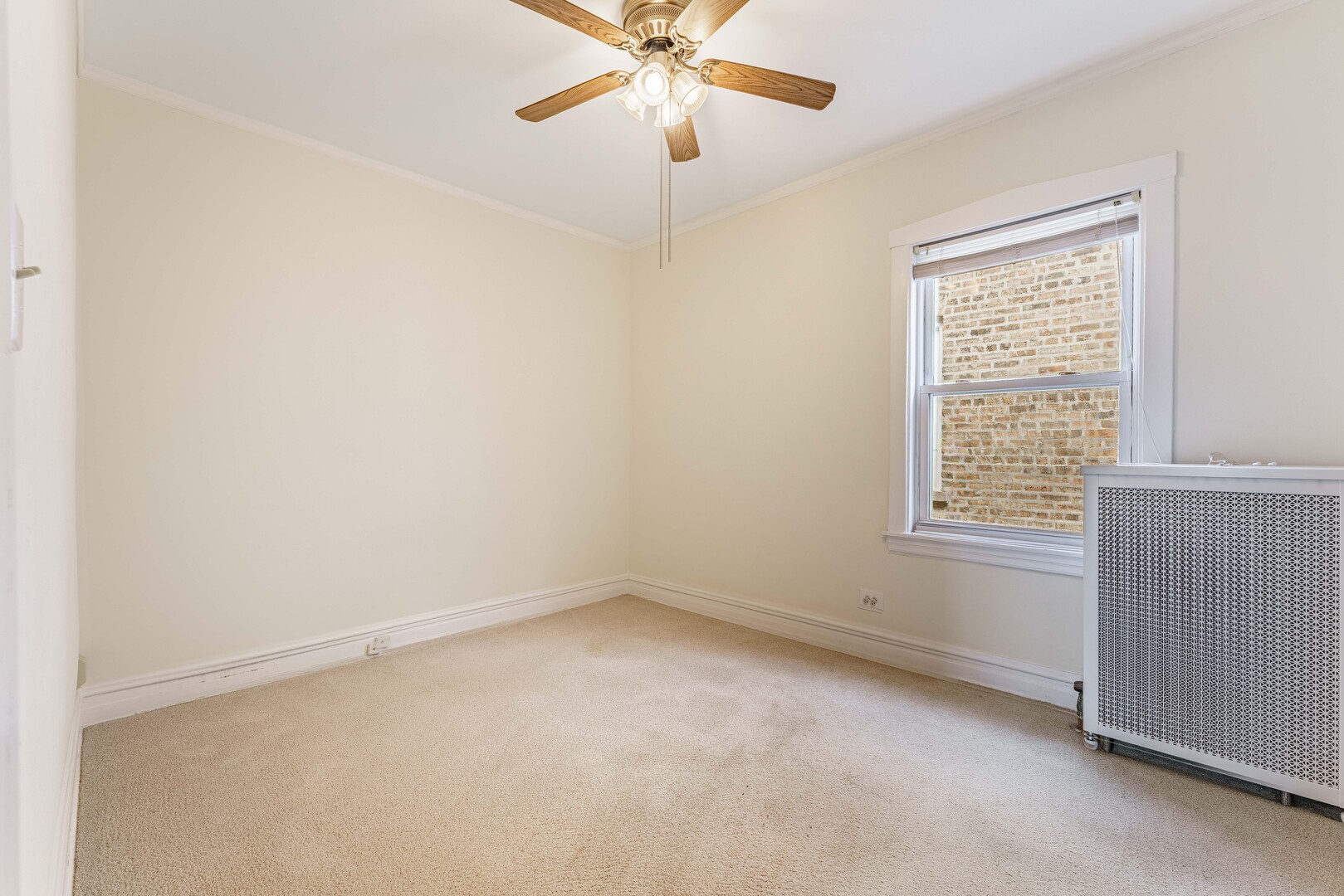 3614 N Troy Street Property Photo 10