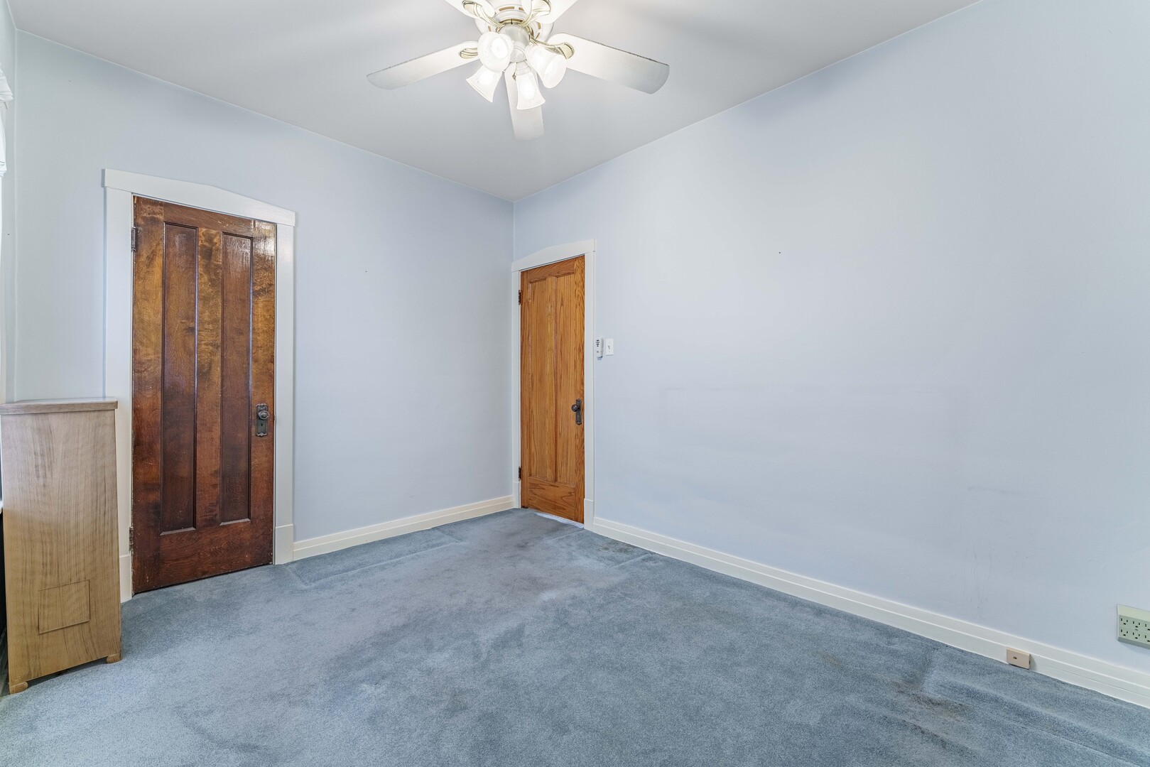 3614 N Troy Street Property Photo 26