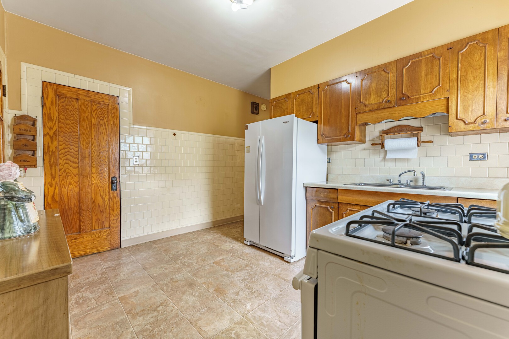 3614 N Troy Street Property Photo 28