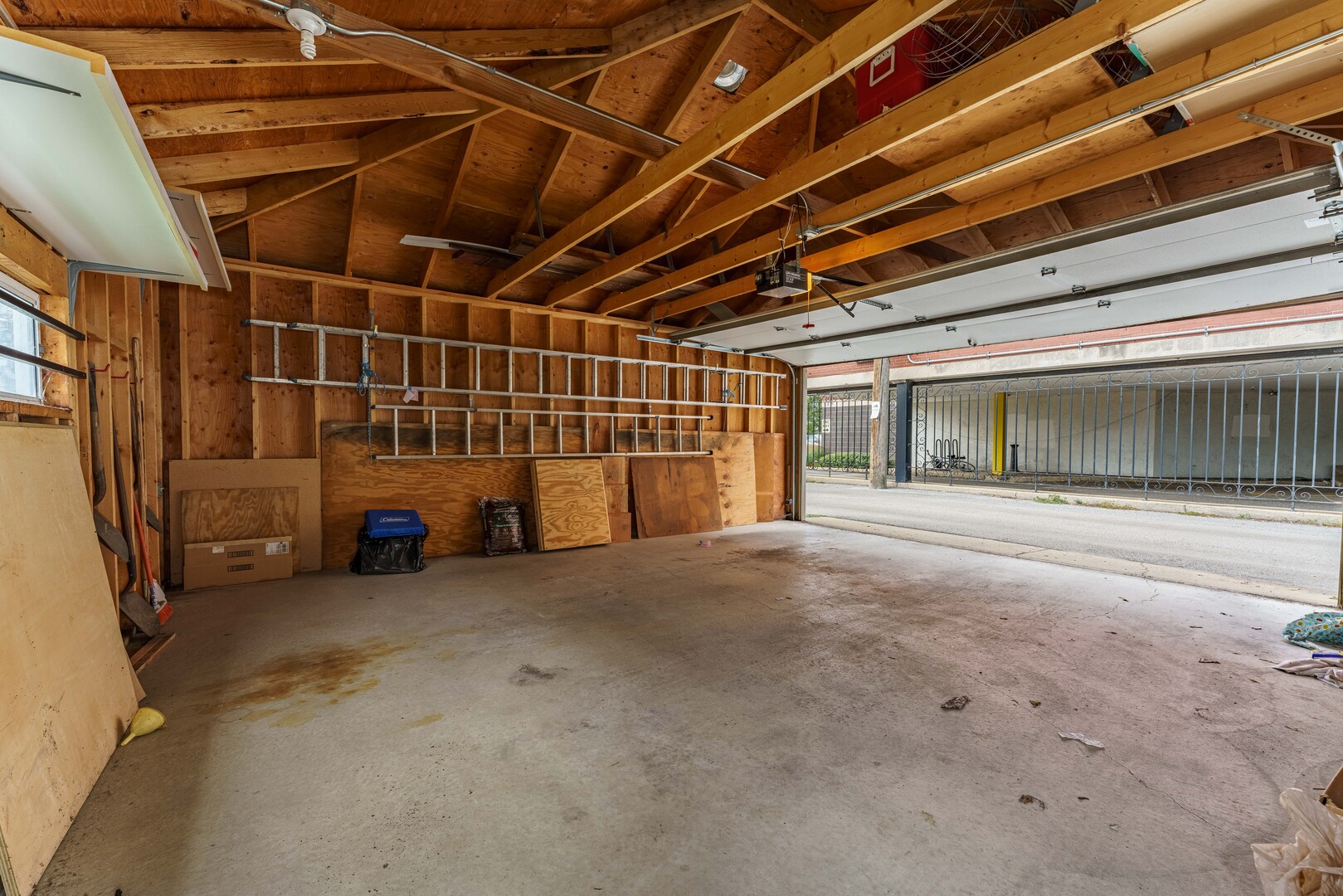 3614 N Troy Street Property Photo 39