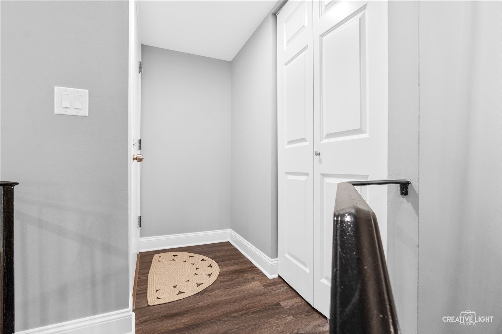 2370 Abbeywood Drive B Property Photo 11
