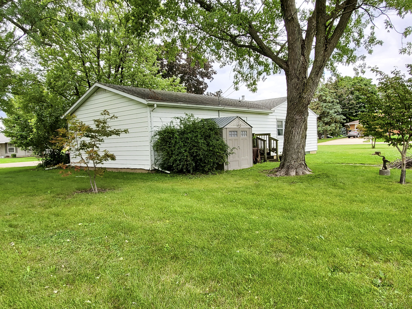 2893 E 777th Road Property Photo 17