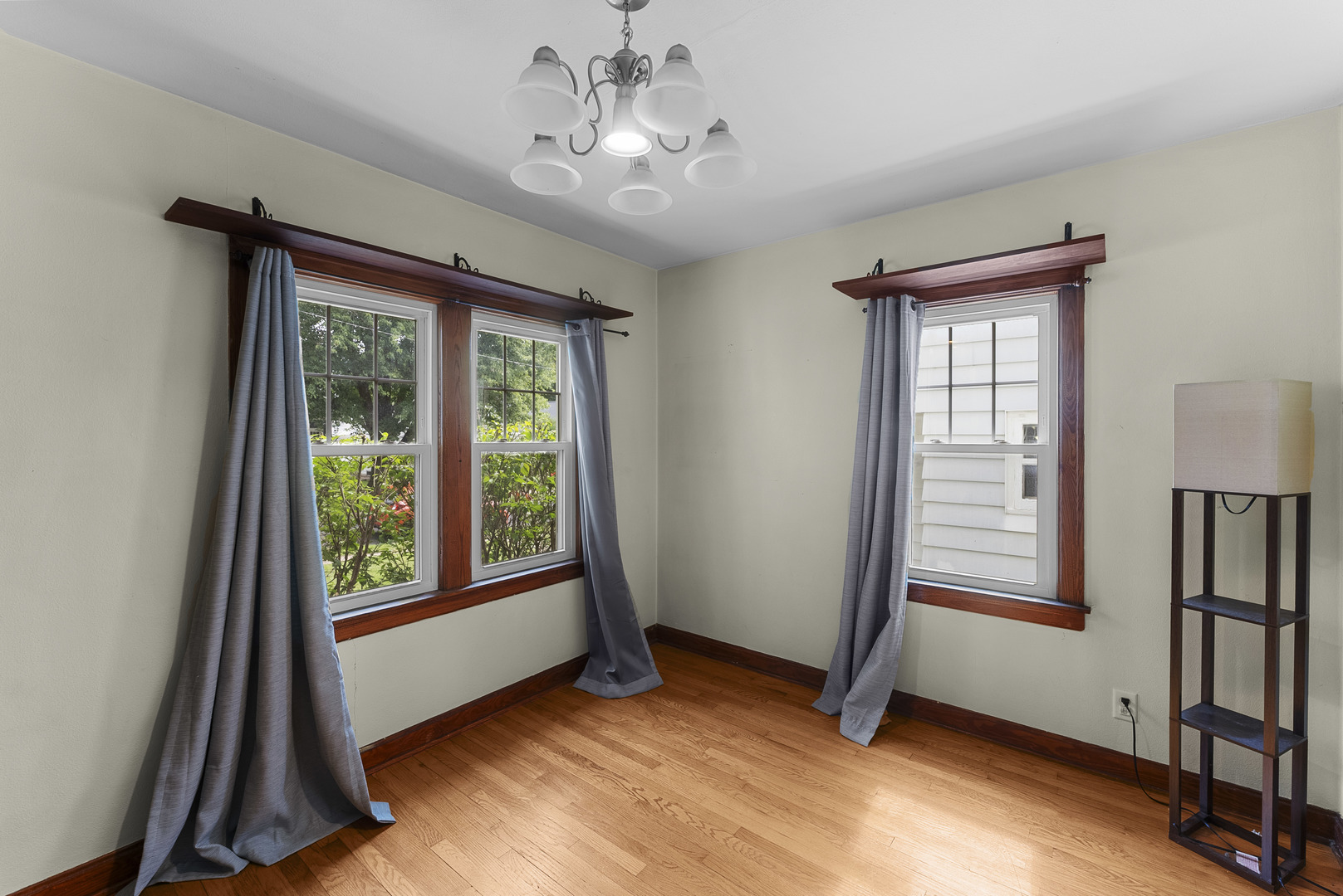 3106 Davenport Avenue Property Photo 11