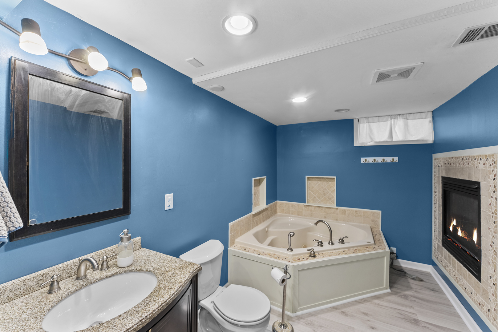 3106 Davenport Avenue Property Photo 23