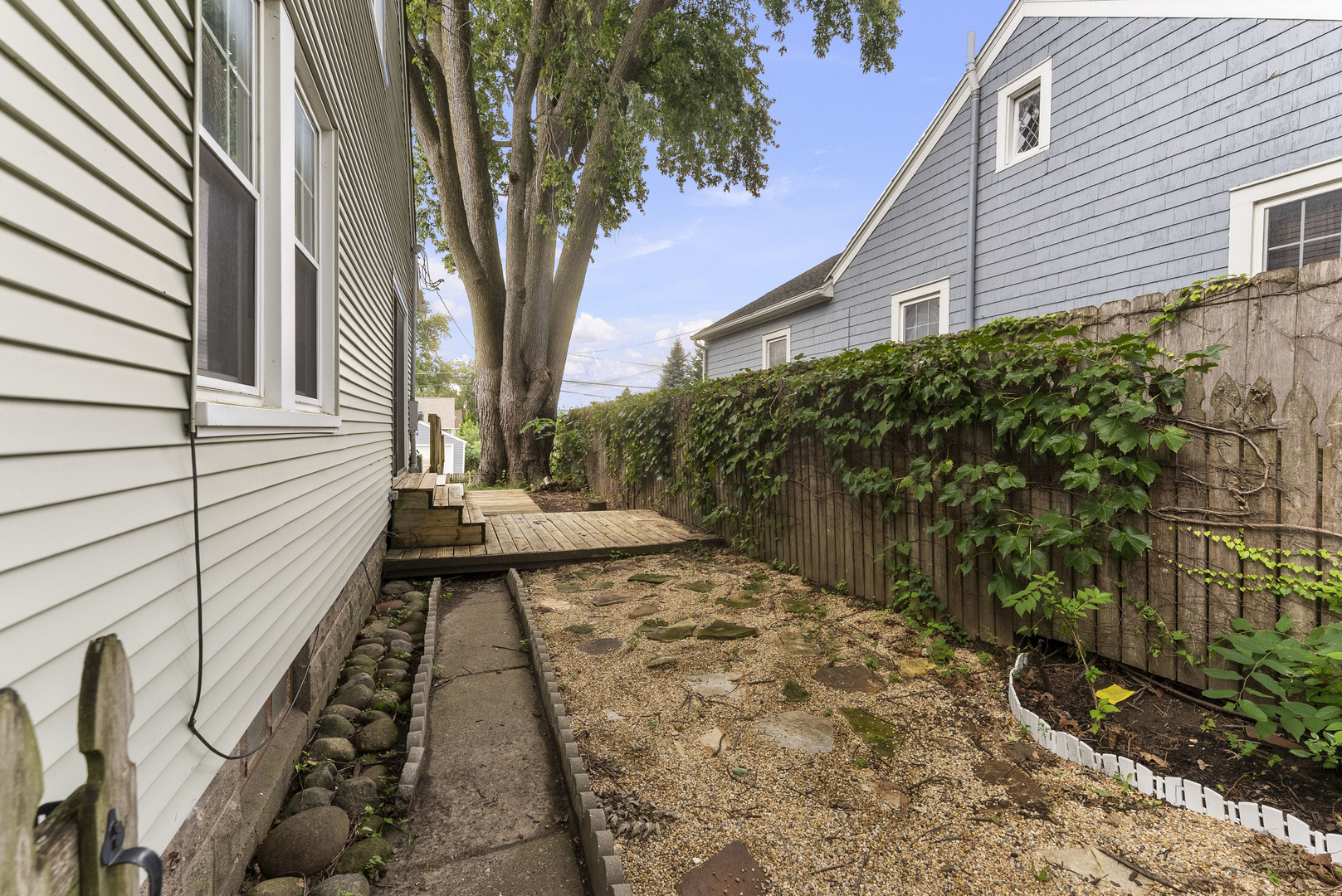 3106 Davenport Avenue Property Photo 28