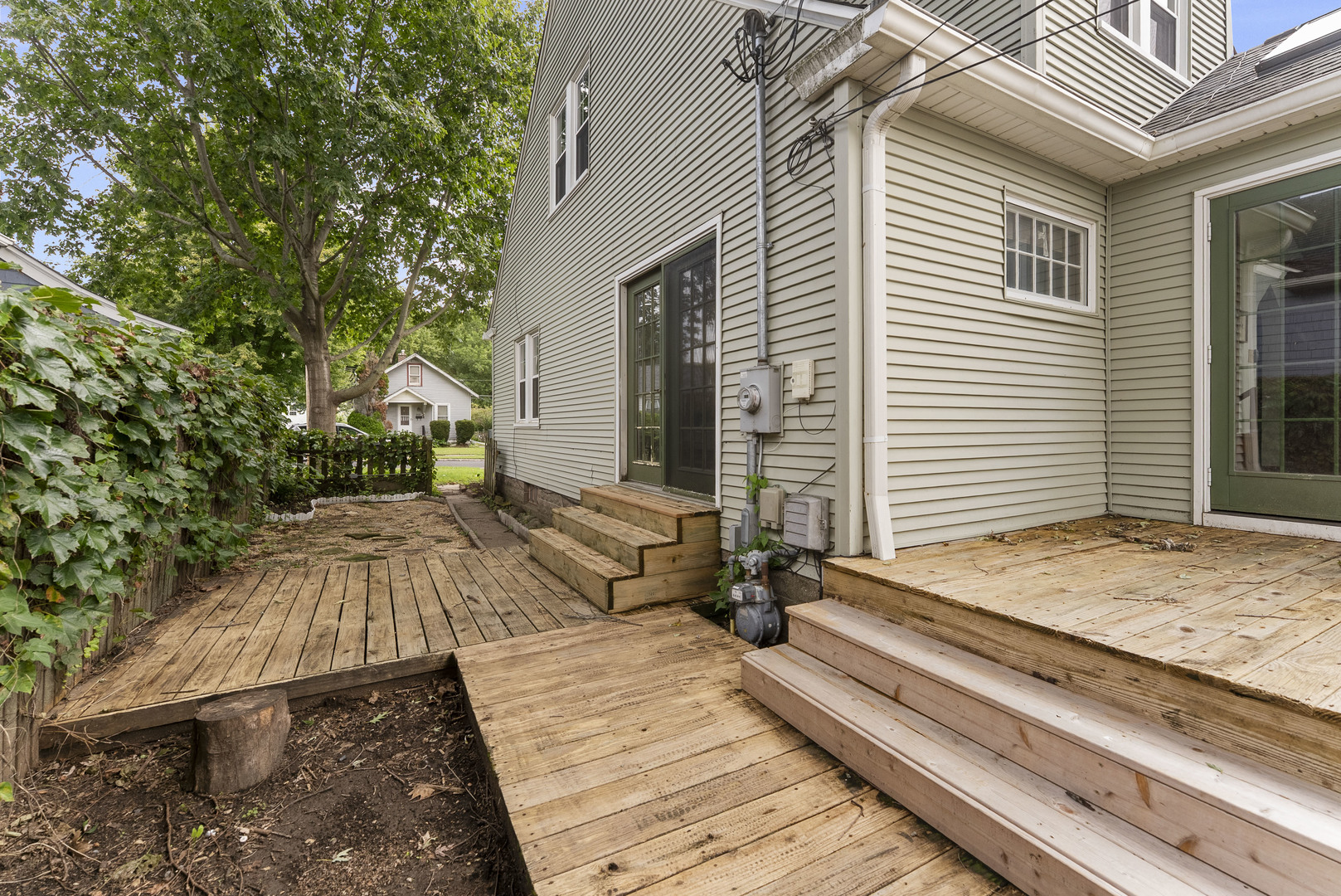 3106 Davenport Avenue Property Photo 29