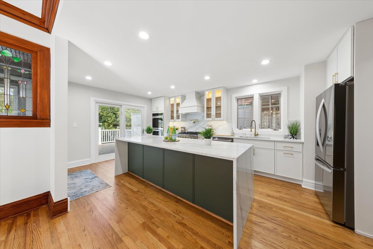 12768890 Property Photo 9