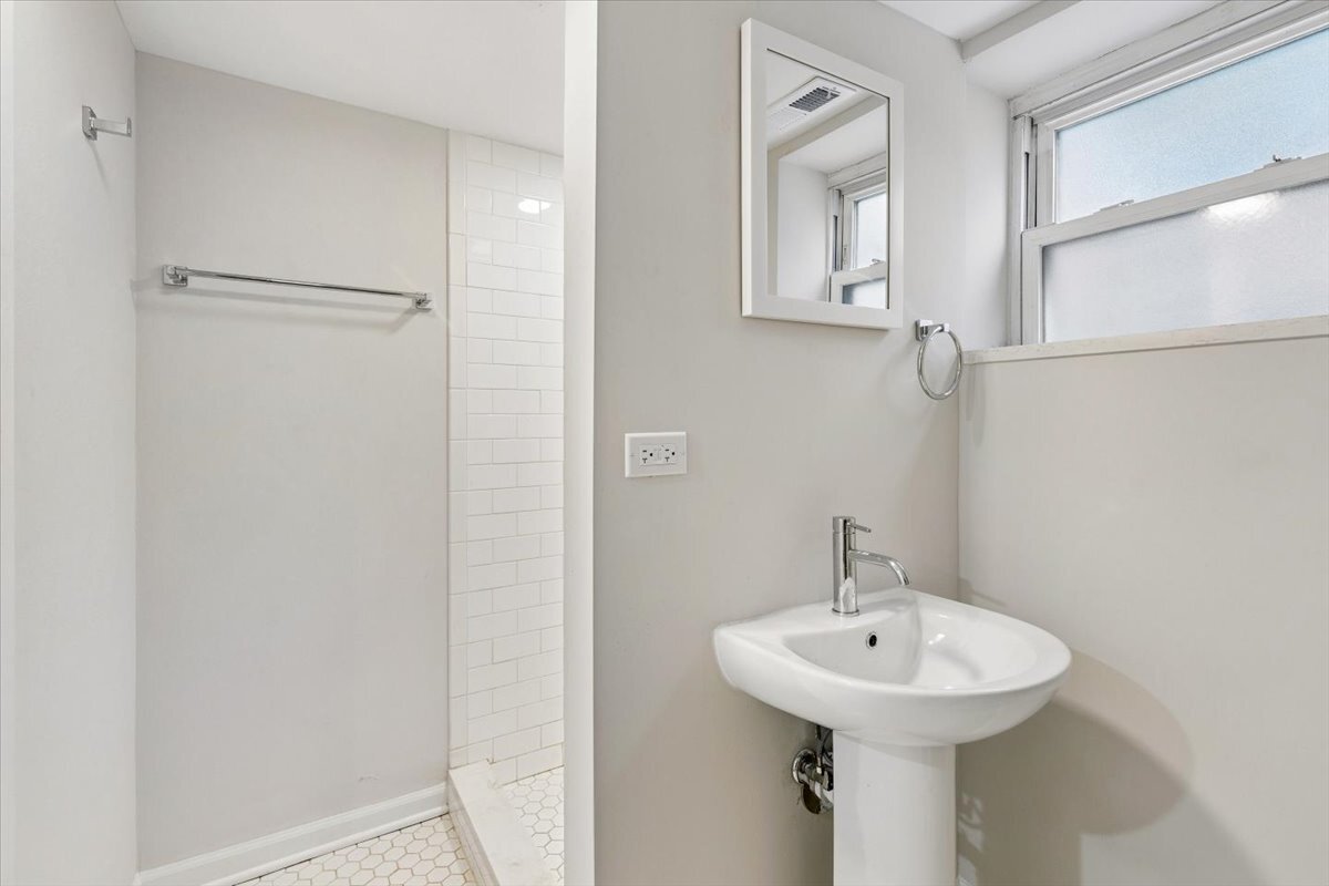12768890 Property Photo 26