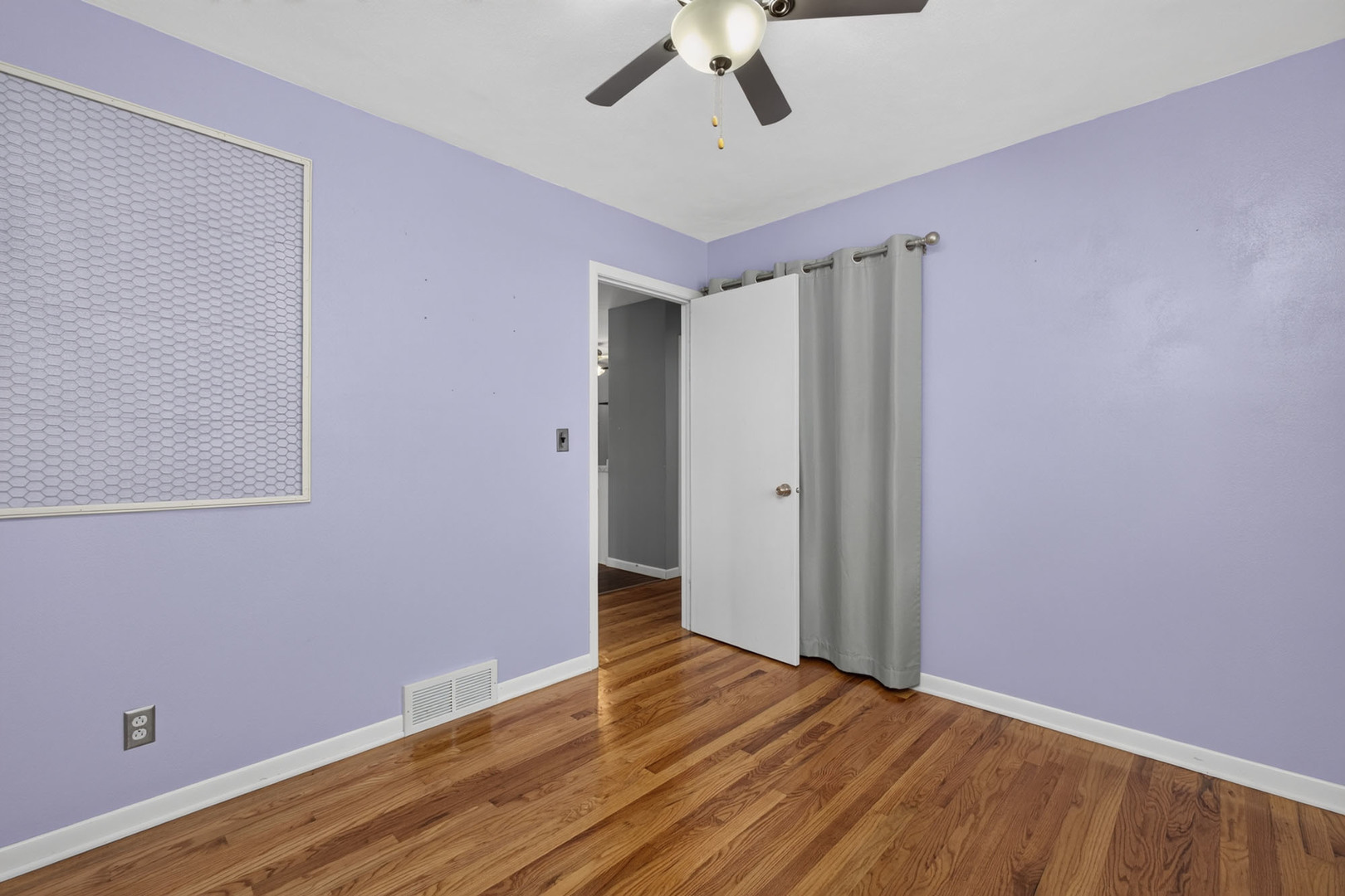4737 19th Avenue Property Photo 15