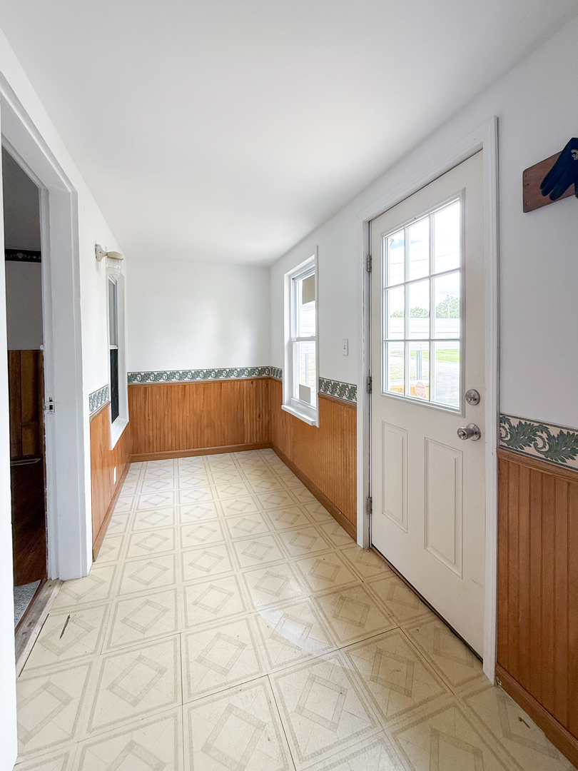 3580 Gifford Avenue Property Photo 3