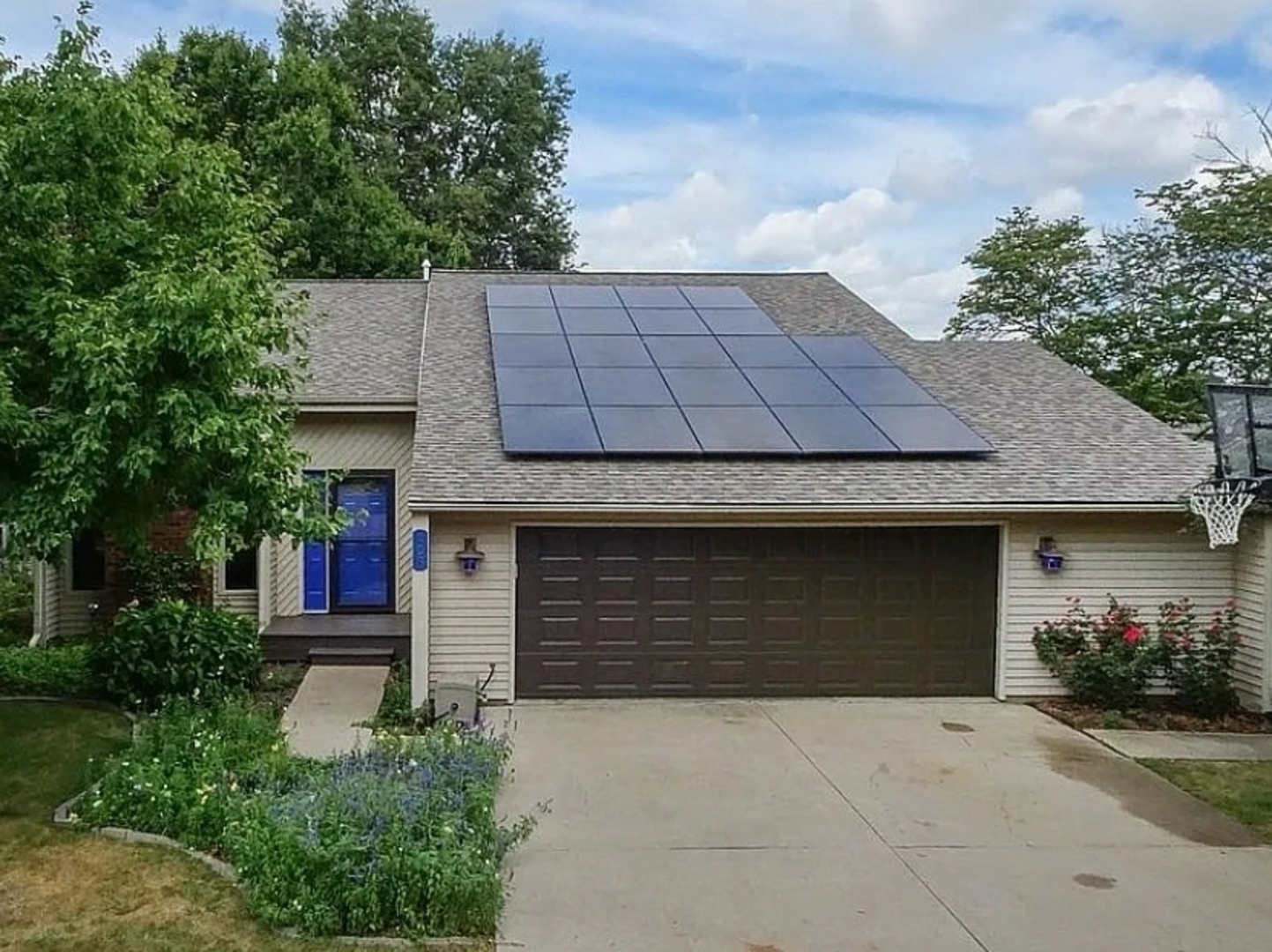 105 Buttercup Way Property Photo 1