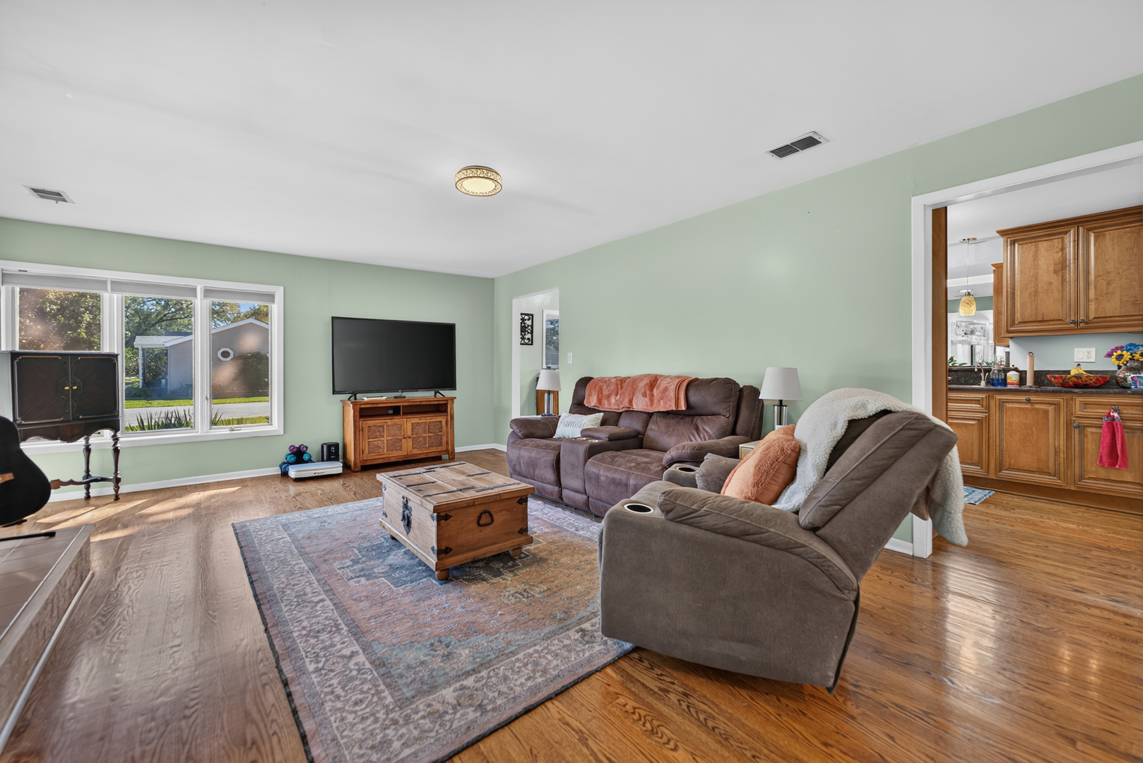 11258 S Oak Park Avenue Property Photo 7