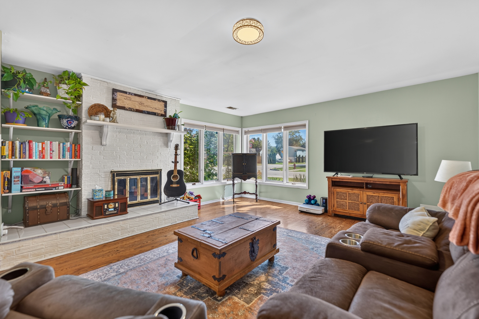 11258 S Oak Park Avenue Property Photo 8