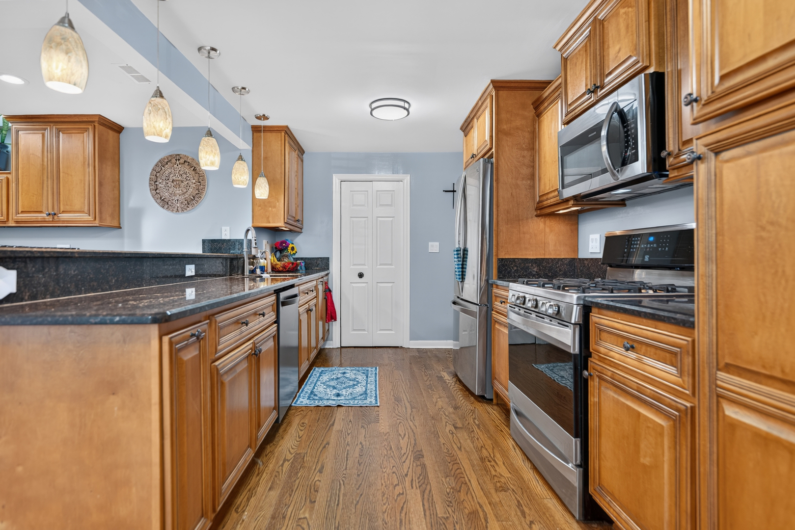 11258 S Oak Park Avenue Property Photo 13