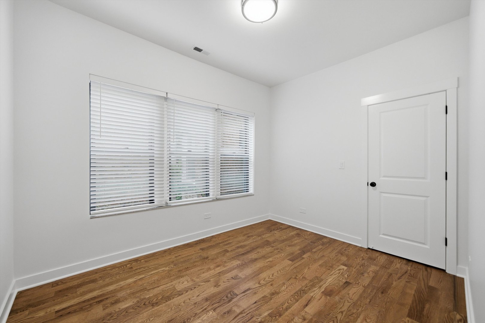 1431 W Howard Street 3w Property Photo 10