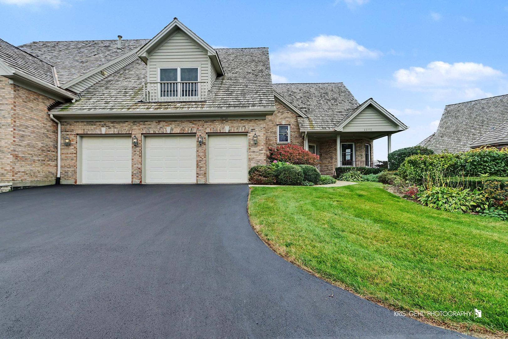 22033 W Vernon Ridge Drive Property Photo 1
