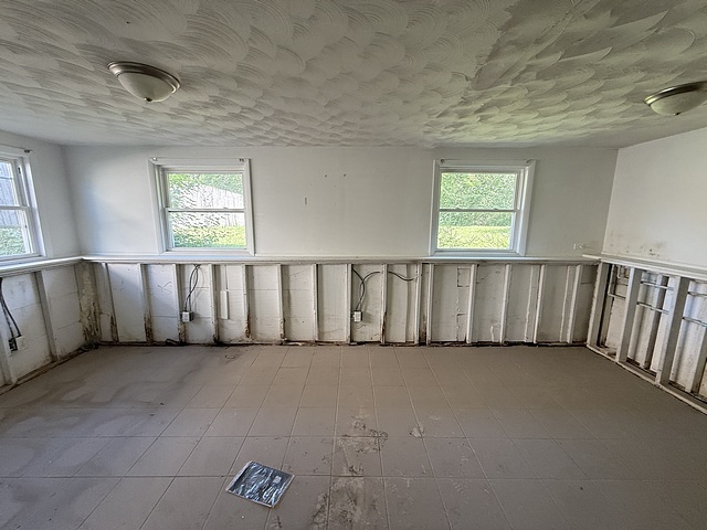437 Normal Avenue Property Photo 17