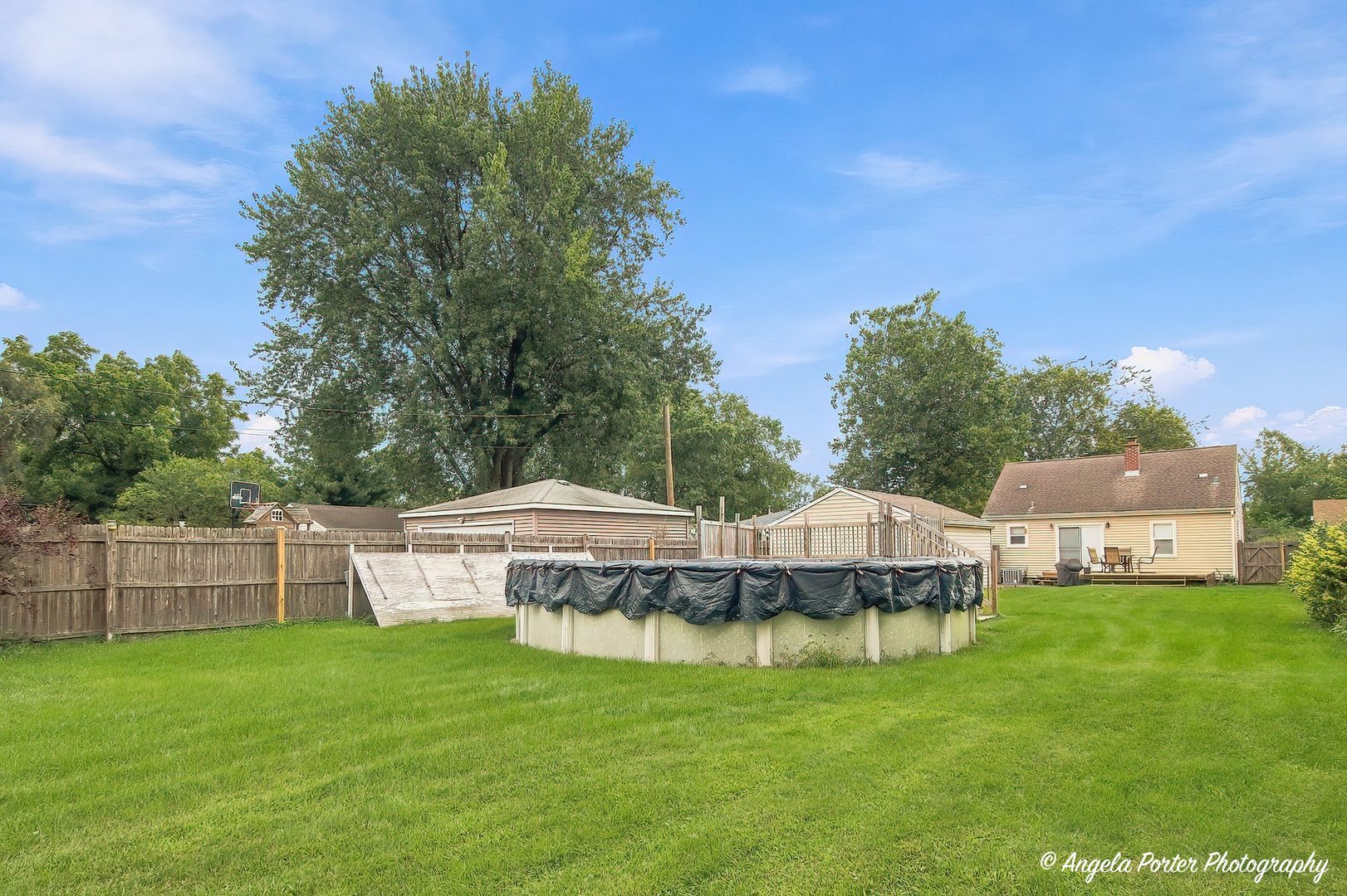 1124 Fulton Avenue Property Photo 25