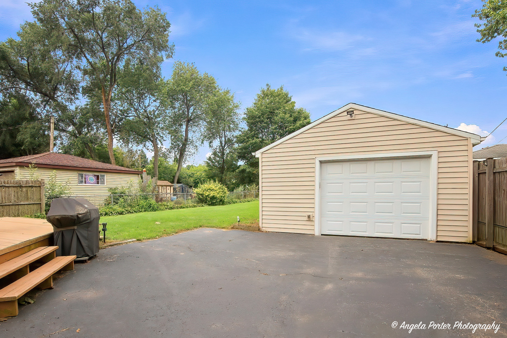 1124 Fulton Avenue Property Photo 28