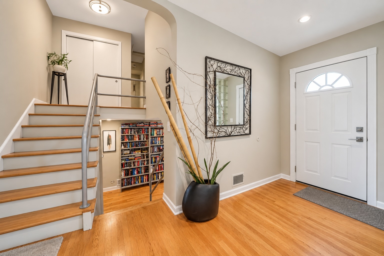 426 Amherst Avenue Property Photo 29
