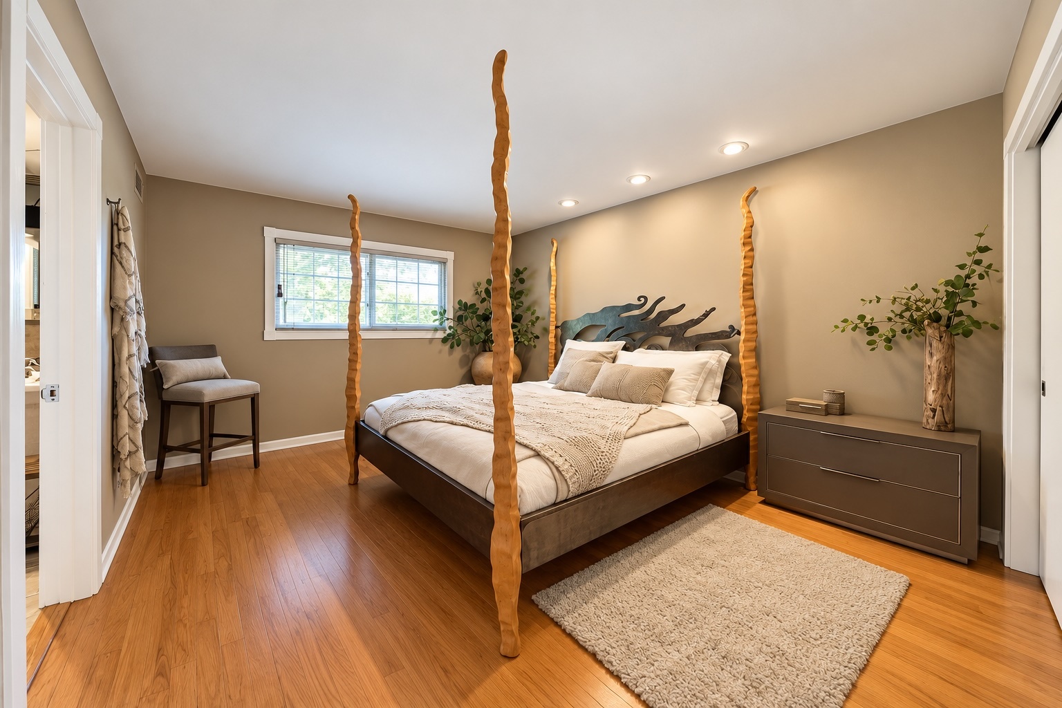426 Amherst Avenue Property Photo 31