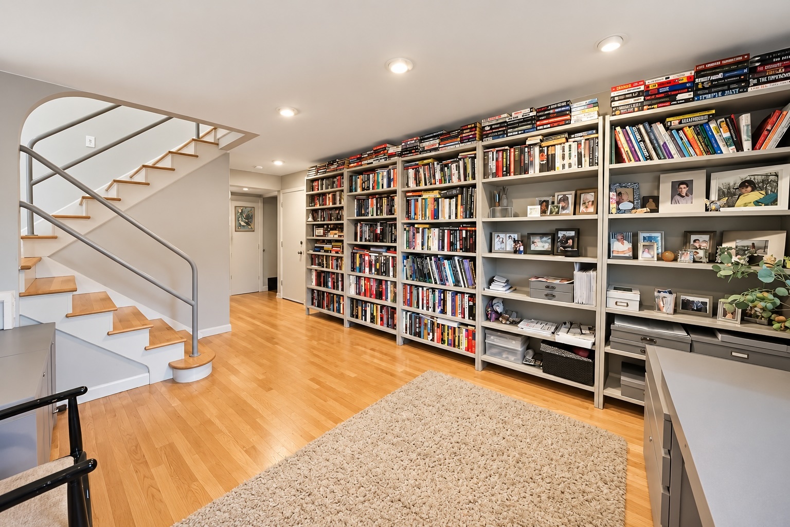 426 Amherst Avenue Property Photo 43