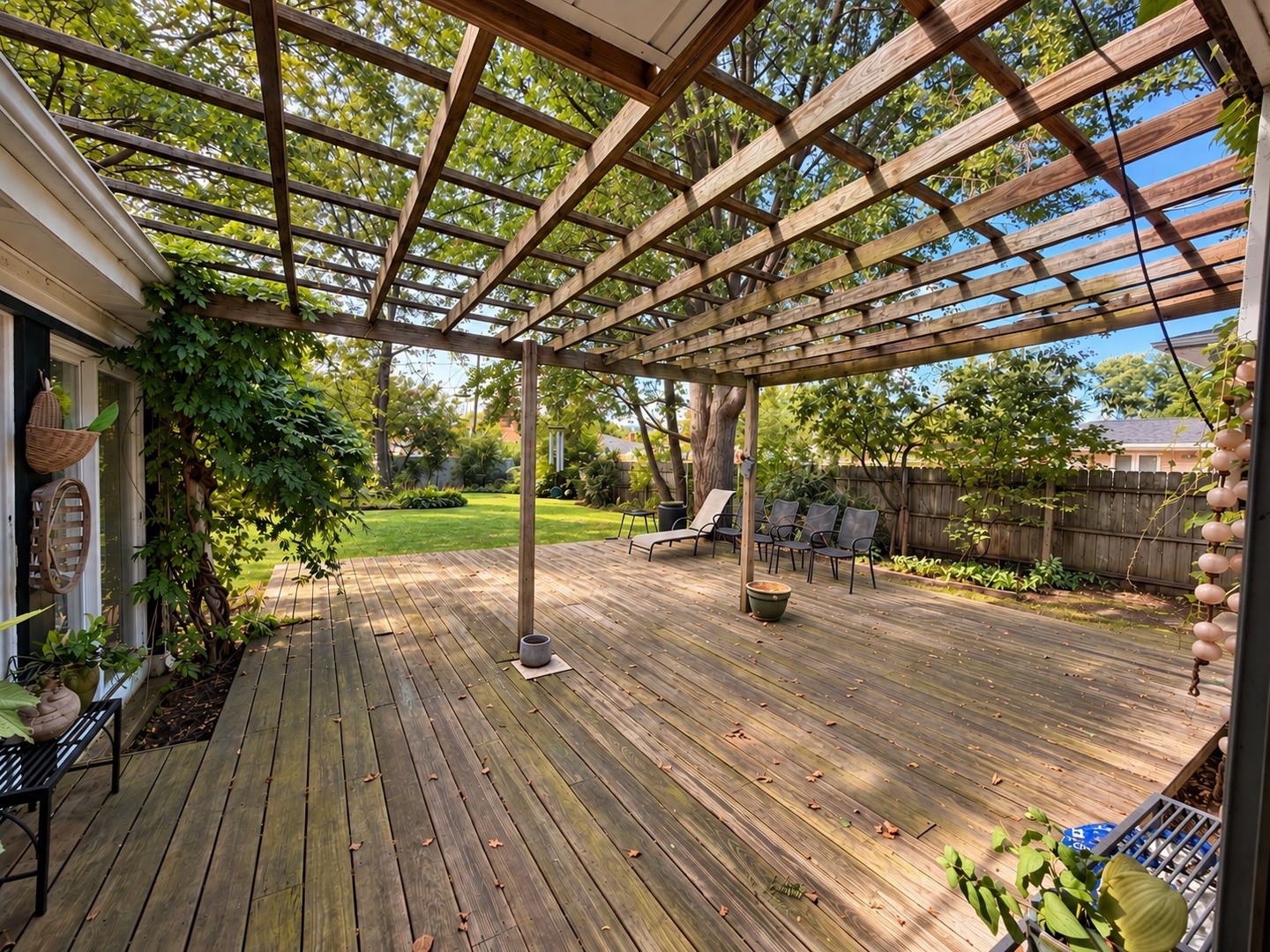 426 Amherst Avenue Property Photo 49