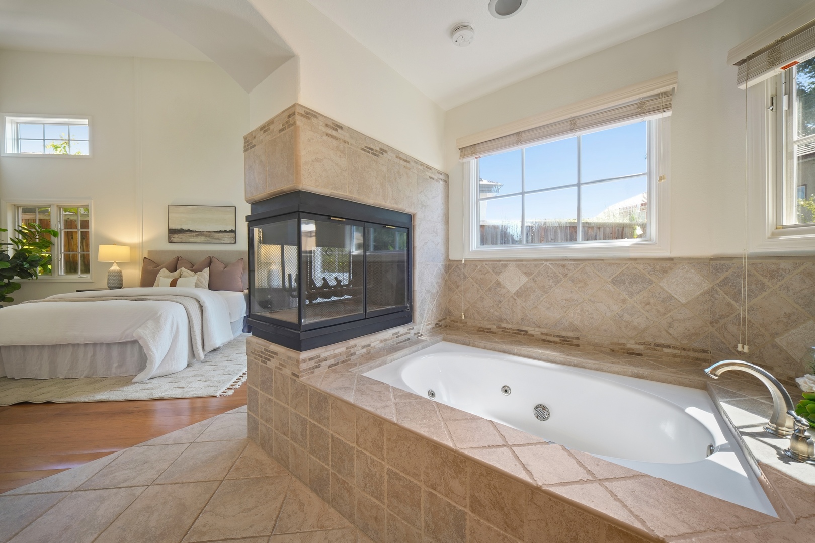 321 Zagora Drive Property Photo 24