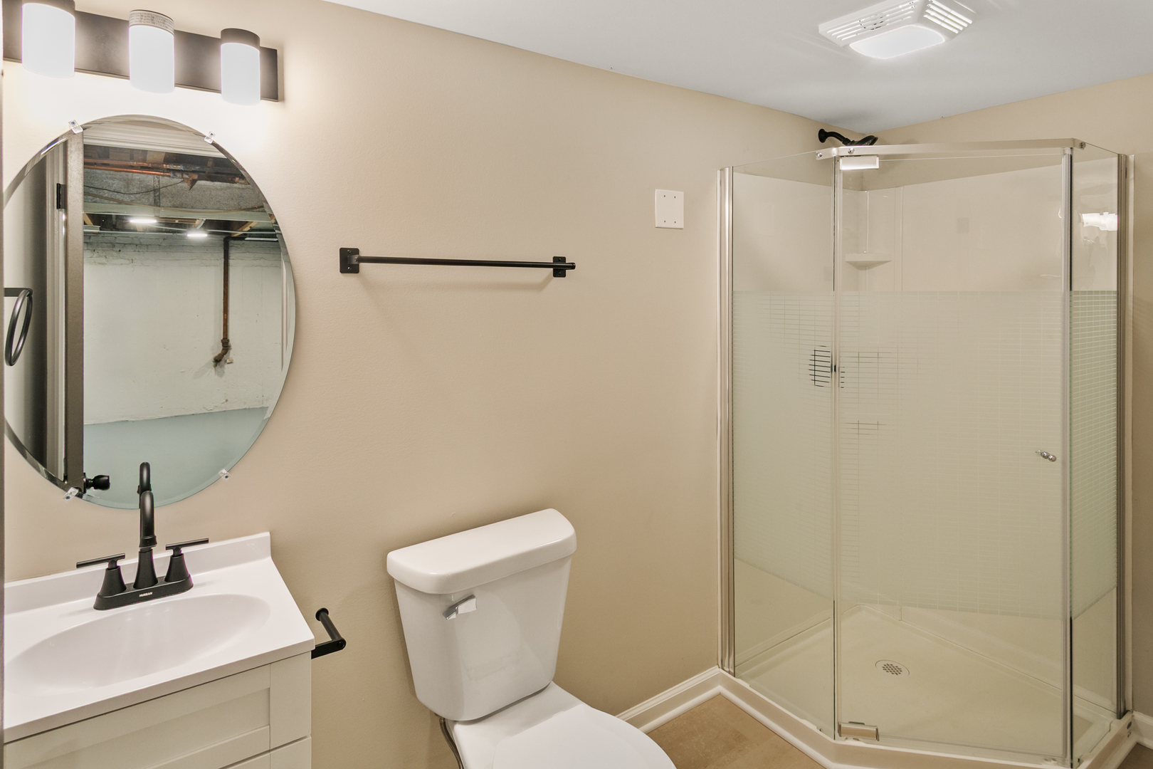 5320 S Oak Park Avenue Property Photo 15