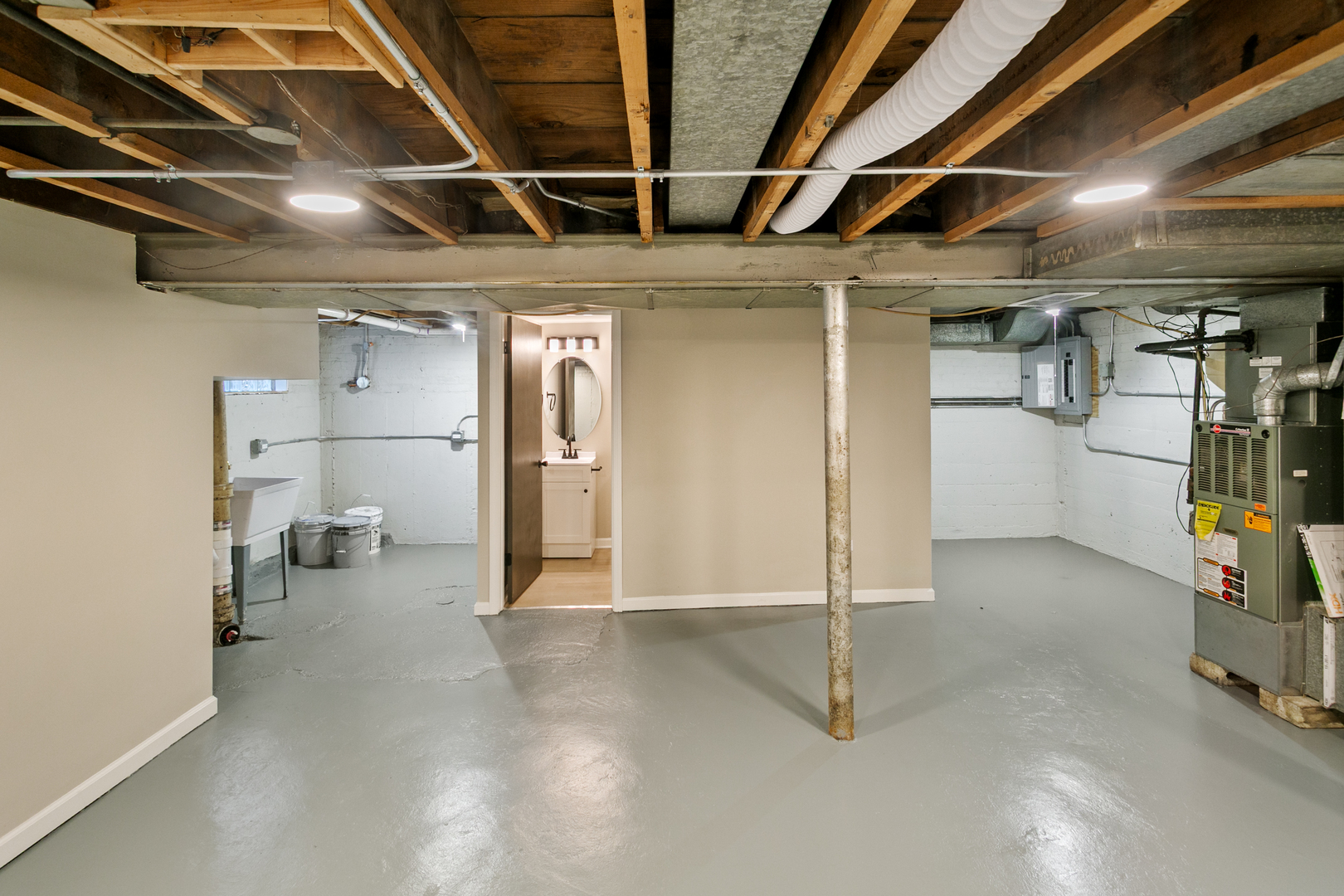 5320 S Oak Park Avenue Property Photo 17