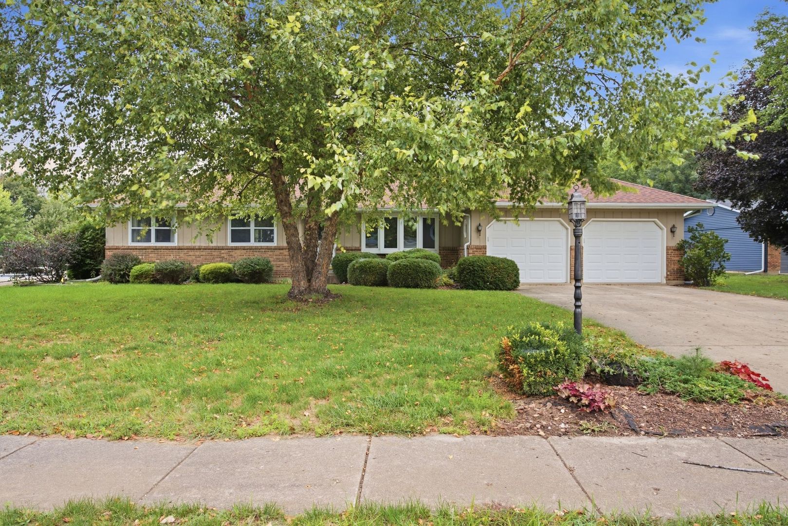 110 Naden Court Property Photo 2