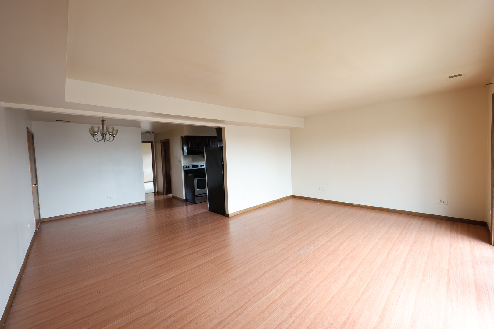 11929 S Lawndale Avenue 3c4 Property Photo 3
