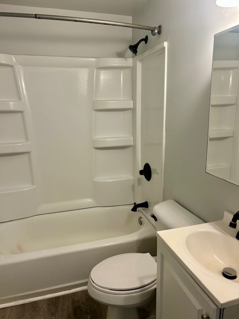 1586 Faithorn Avenue Property Photo 7